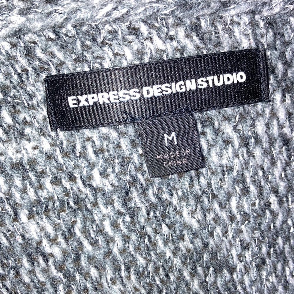 Express Sweater Woman’s Size M Cable Knit Open Front - Picture 6 of 7